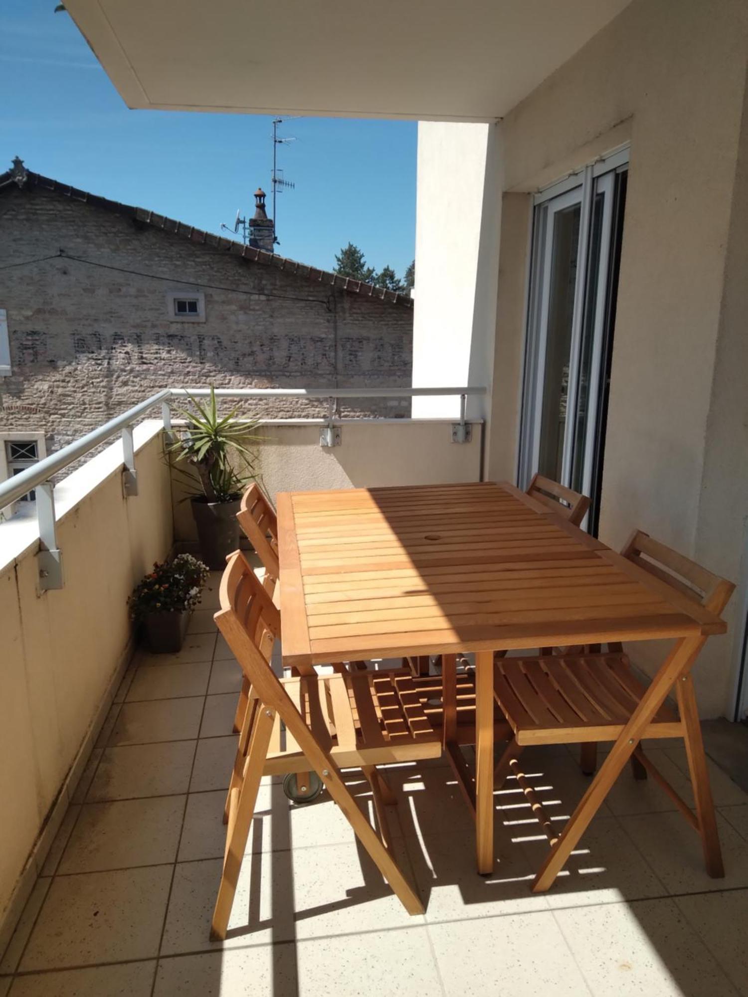 Rare Beaune Centre Magnifique 3 Pieces Proche Gare Appartement Beaune (Cote d'Or)